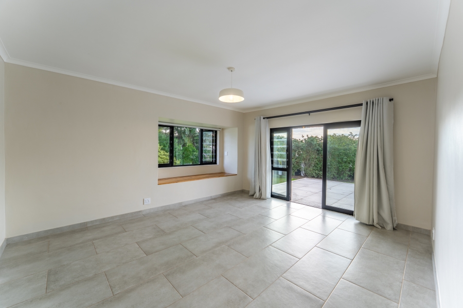 To Let 5 Bedroom Property for Rent in St Francis Bay Village Eastern Cape